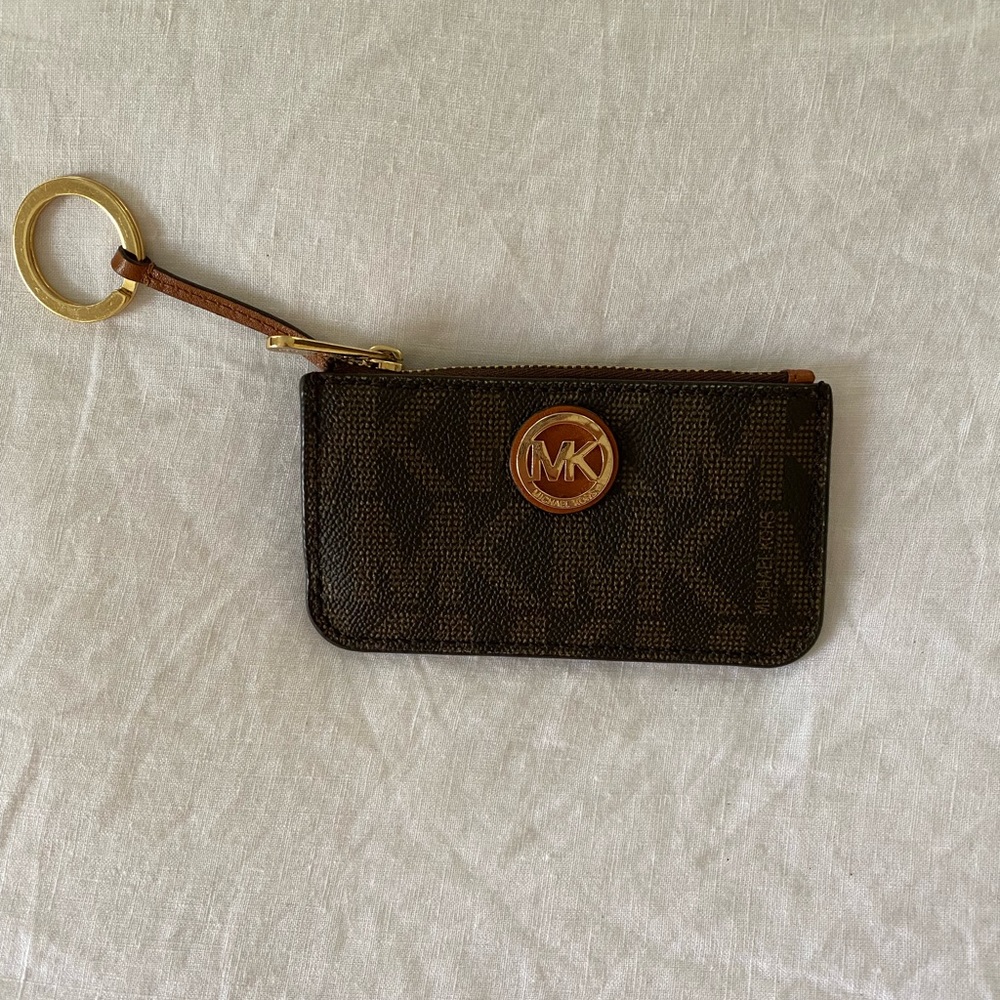 Keychain wallet